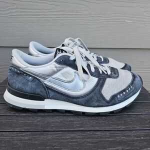 Nike Air Venture Sneakers Blue Silver Shoes 432220-001 Rare Vintage Men's 9.5
